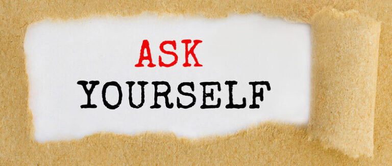 30 Essential Questions to Ask Yourself Before Choosing a Career as a Travel Advisor